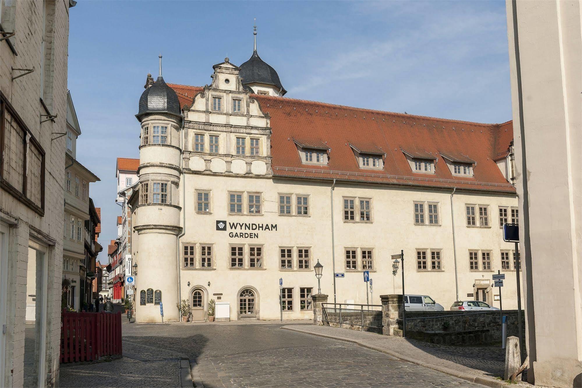 Wyndham Garden Quedlinburg Stadtschloss Hotel Exterior photo